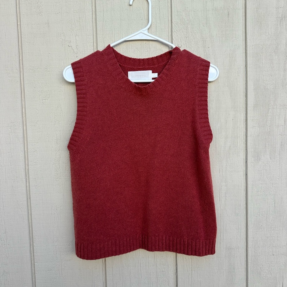 Wyeth Rust Red Sleeveless Cashmere Sweater